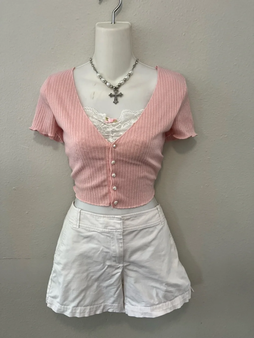Pink Ribbed Lace Trim Crop Top Button Front Coquette Style Size L - Picture 2 of 8